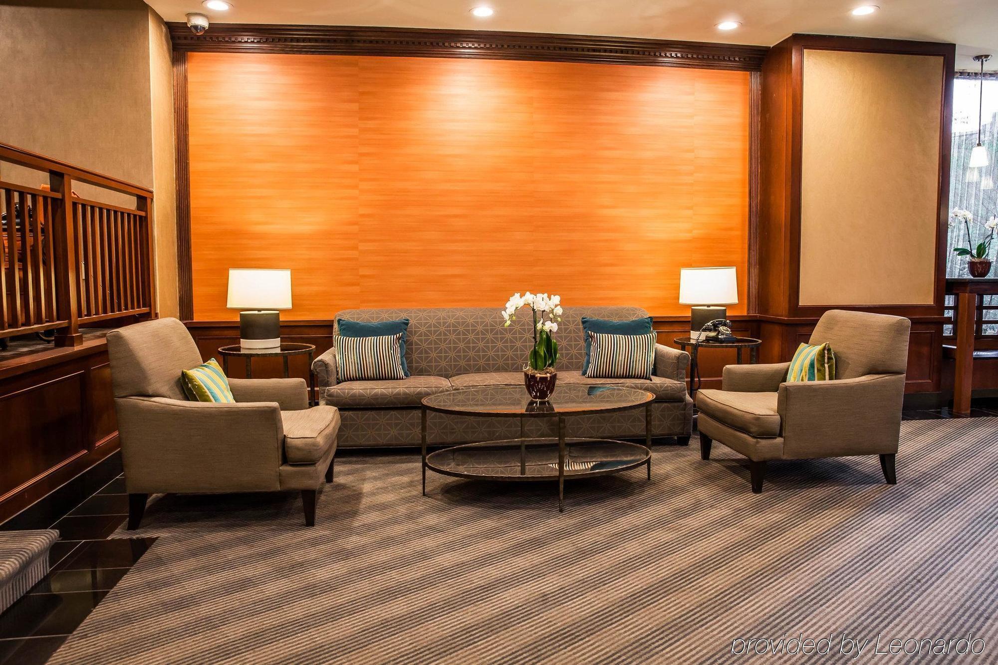 The Virginian Suites, Ascend Hotel Collection أرلنغتون المظهر الخارجي الصورة