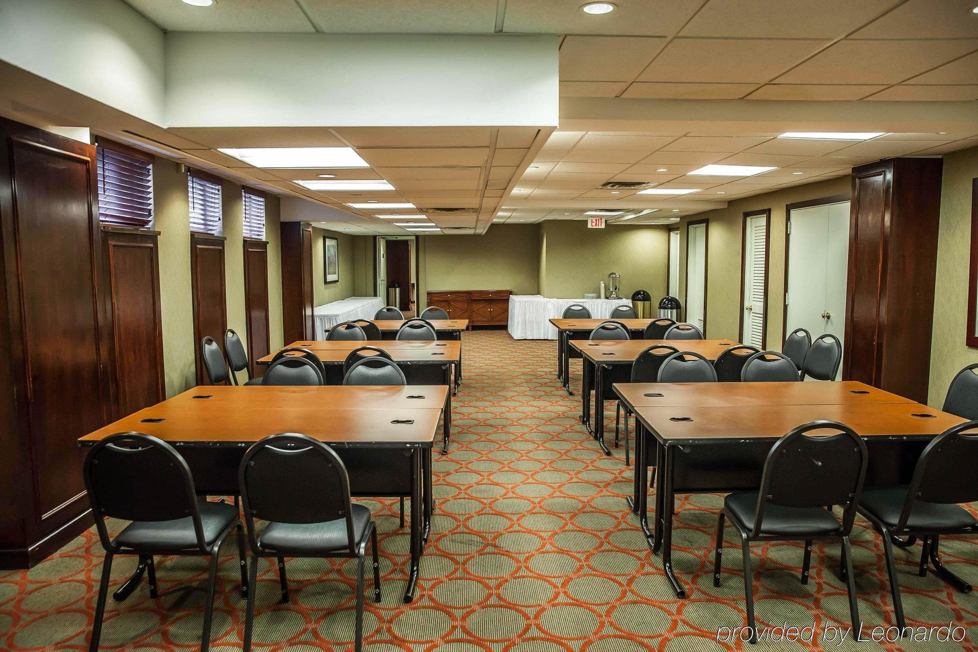 The Virginian Suites, Ascend Hotel Collection أرلنغتون المظهر الخارجي الصورة
